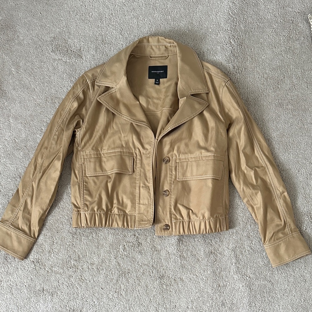 Banana Republic Factory Contrast Cropped Twill Jacket